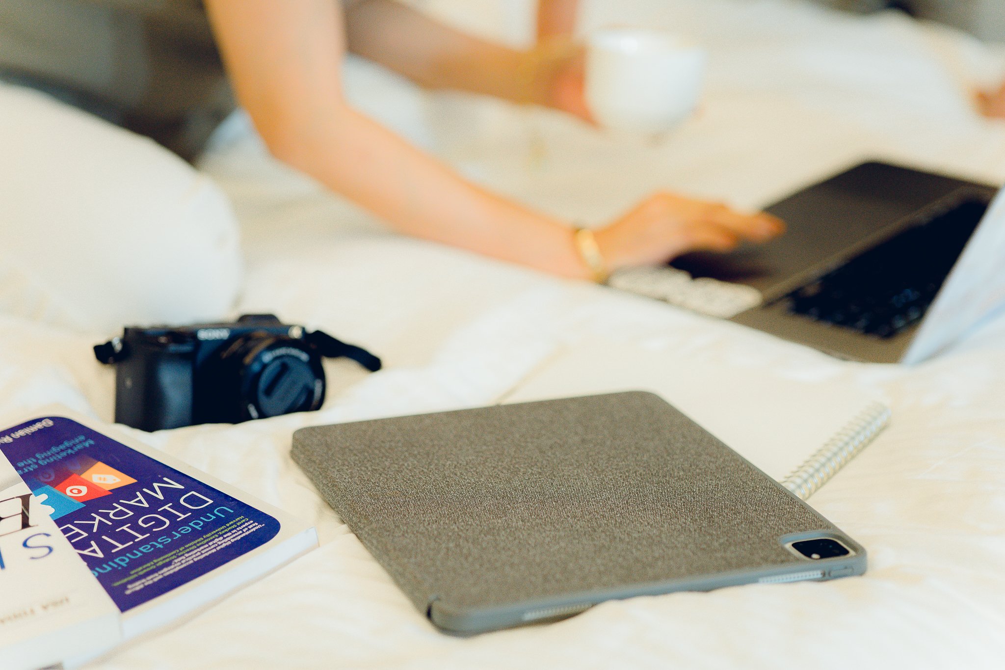 Crafting a high-impact homepage for your coaching program or course is pivotal if you want to channel potential customers towards enrollment.